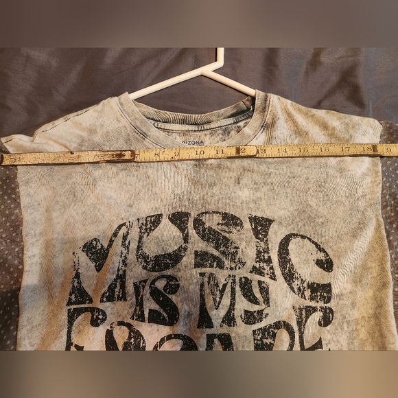 Upcycled Tee /poncho. Cool Graphic tee. - Picture 4 of 5